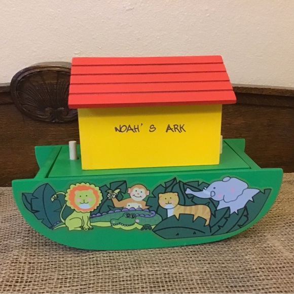 Real Wood Toys Noah’s Ark.  NWT - Picture 5 of 12